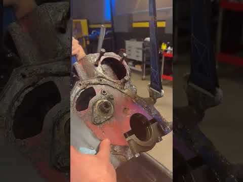 Rust Removal on an Old Inline 6 Engine (Part 2)