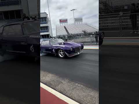 1800hp Twin Turbo Camaro warms up for #noprep #dragracing