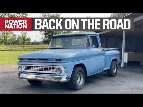 Stopping this Old C10 from Spewing Fuel and Fire - Engine Power S7, E20