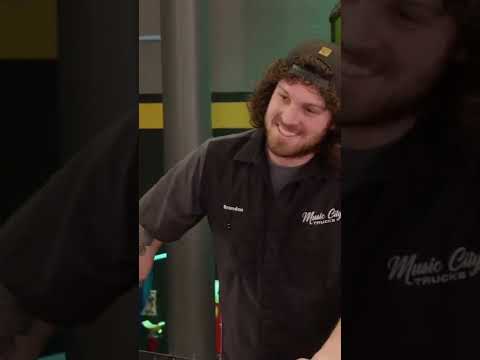Dropping a 785 Horsepower Engine Into a Jeep – Engines.com