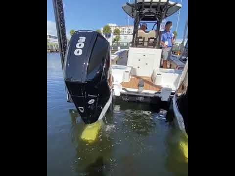 Mercury Marine FourStroke V8 300hp Sport Exhaust Mode